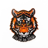 Сувенир Значок Тигр Eye of the tiger 4*4,5 - купить ЗН002